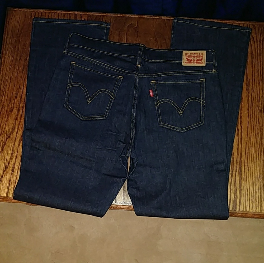 Levi's 415 Relaxed Bootcut